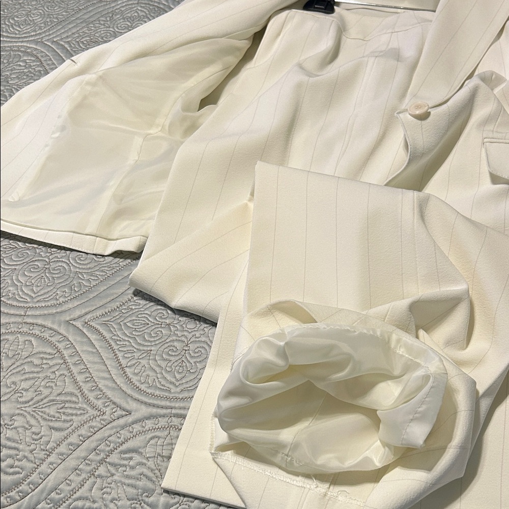 Elegant White Women's Suit by - Picture 4 of 5